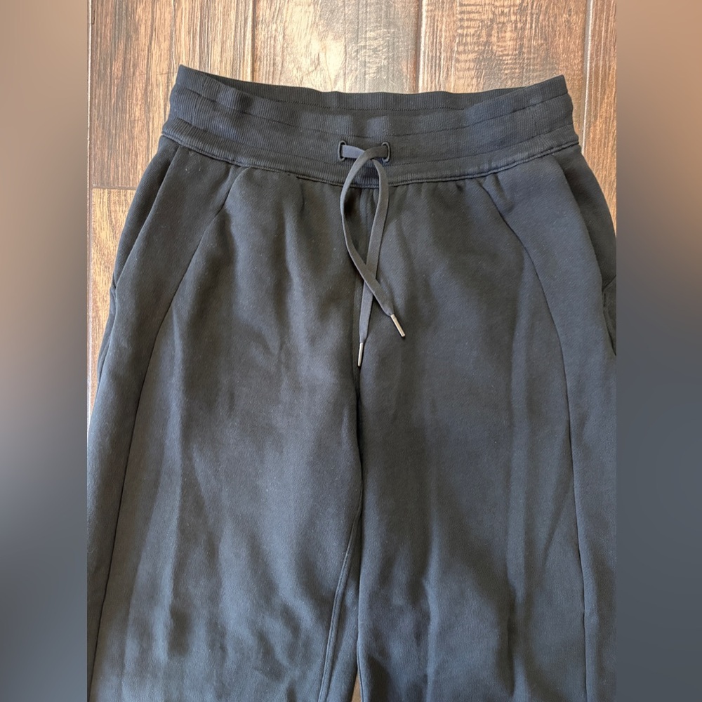 lululemon Scuba Mid-rise Wide-leg Pant - Picture 3 of 15